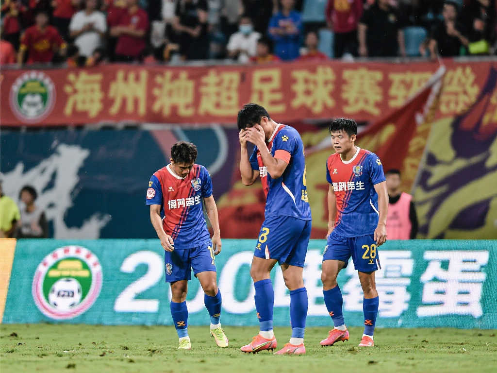 这也是她在 这也是她在